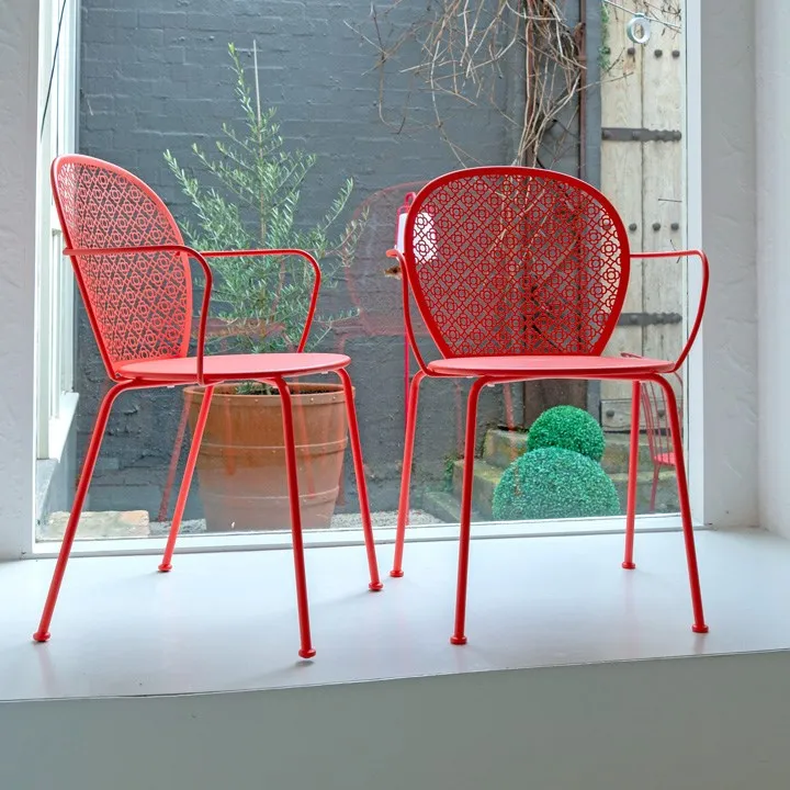 LORETTE ARMCHAIR