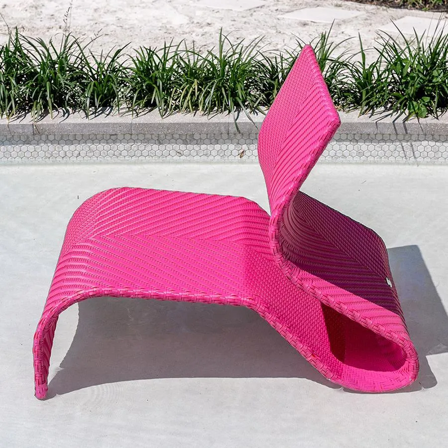 Mia Lounge Chair